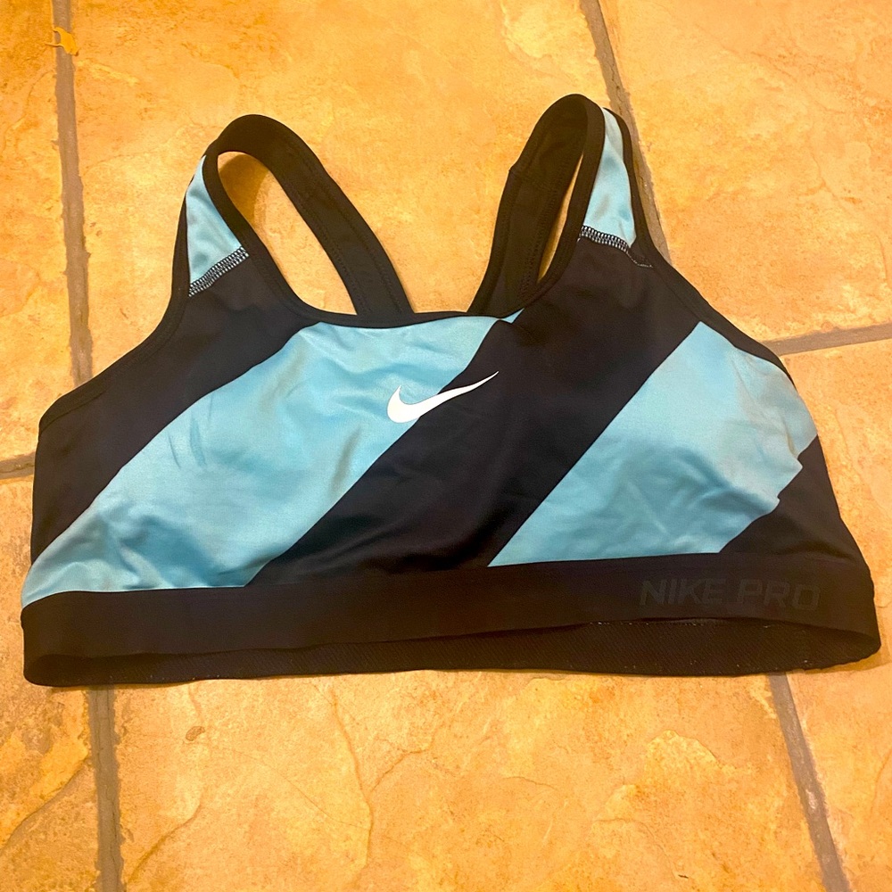 Nike size large